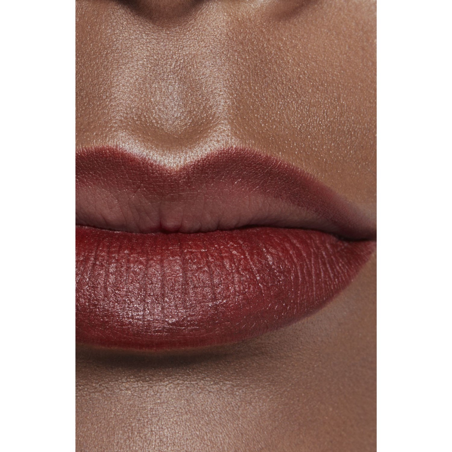 LÁPIZ CONTORNO DE LABIOS DE LARGA DURACIÓN
